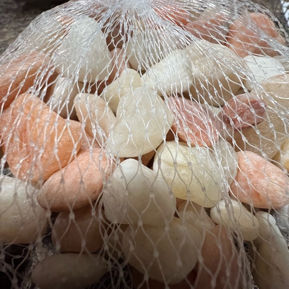 Parchment pebble, cactus & succulent topsoil, dressing. - Picture 6 of 7